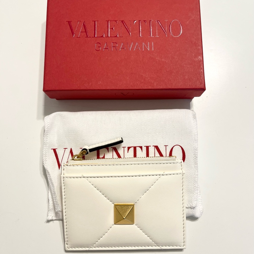 Valentino Garavani One Stud White Key Card Holder